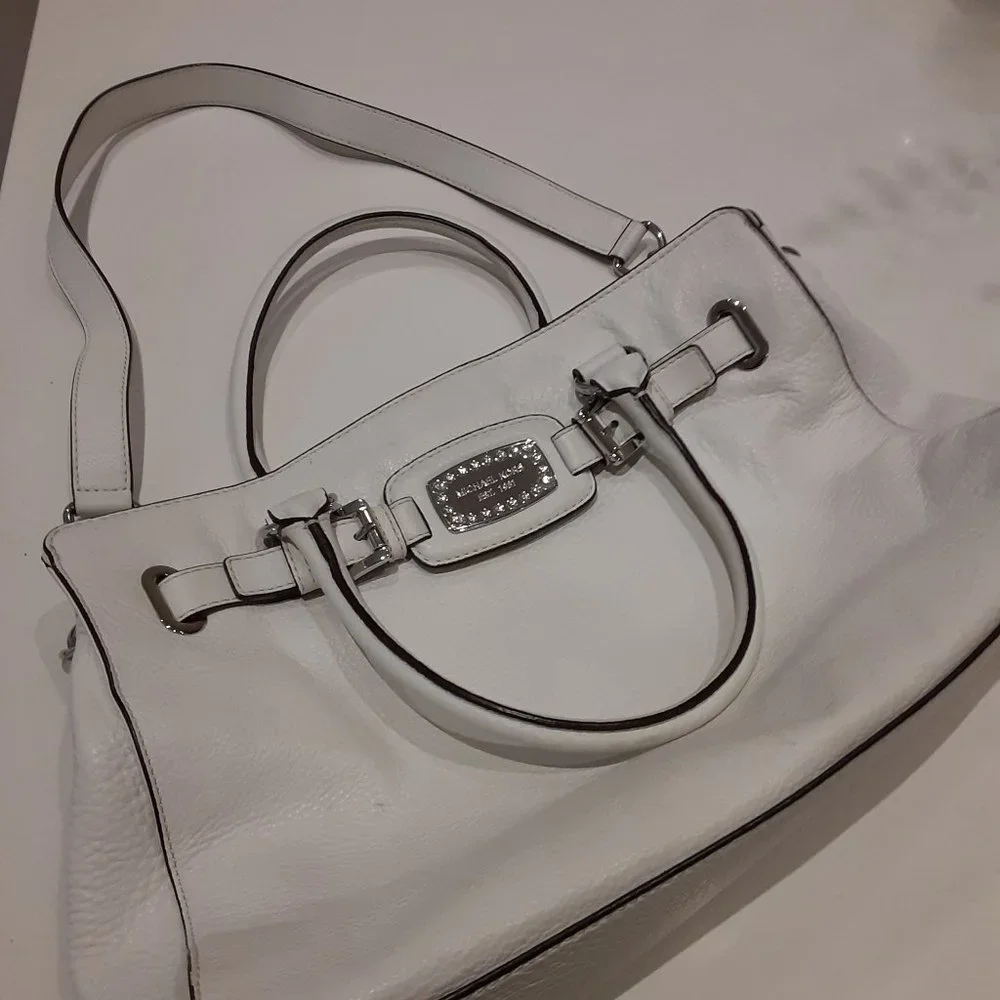 Michael Kors white leather medium bag with silver chain detail